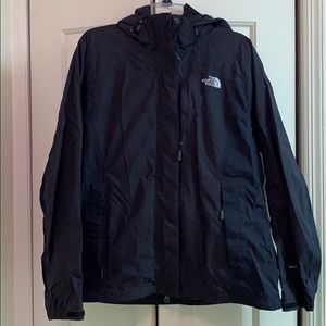 LIKE NEW NORTH FACE rain jacket/shell